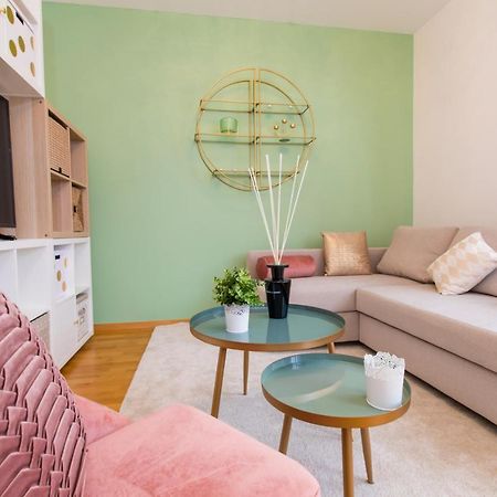 Le Griffon Apartment Colmar Bagian luar foto