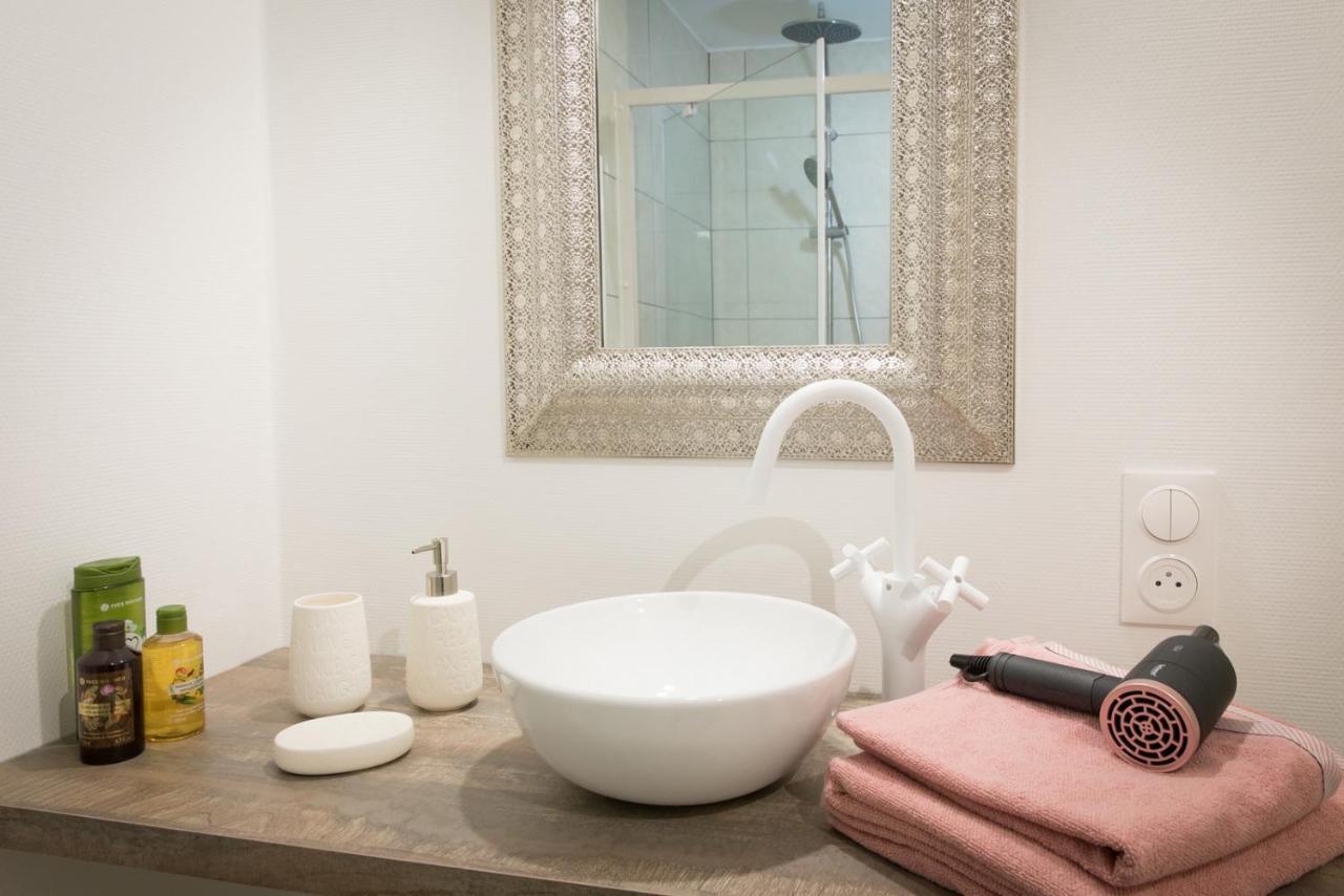 Le Griffon Apartment Colmar Bagian luar foto